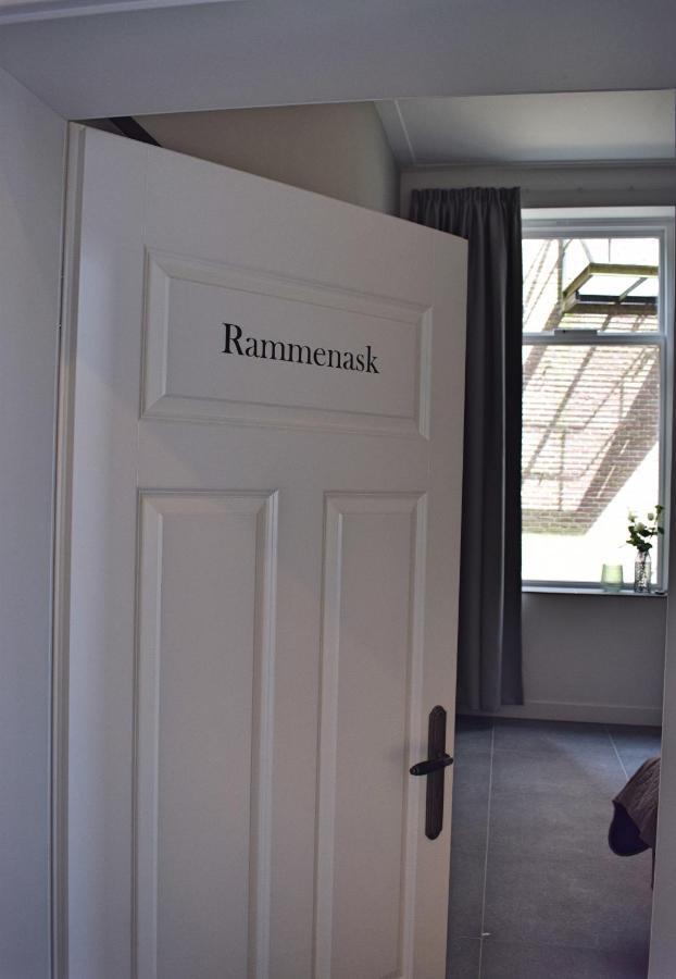 Bed and Breakfast "In De Kloosterhof" Gratis Prive Parkeren Ассен Екстер'єр фото